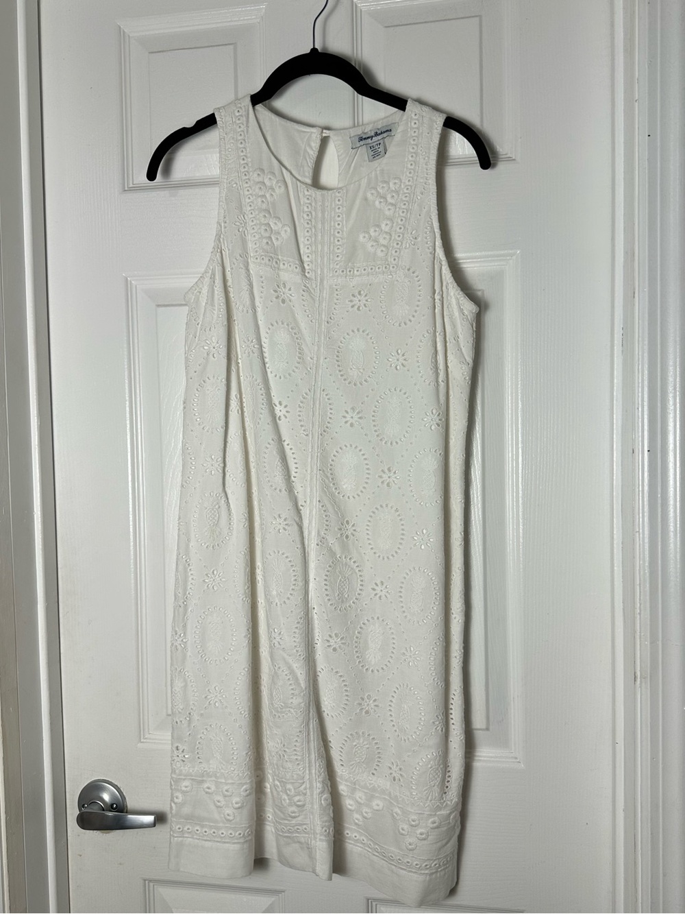 Tommy Bahama Sleeveless White Eyelet Shift Dress Size XS